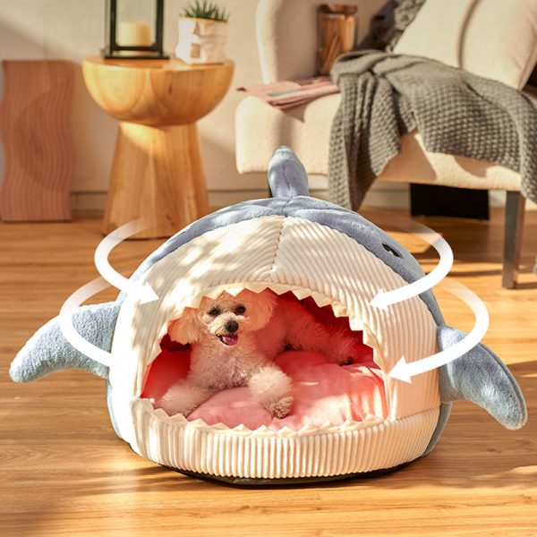 Shark Bed 5